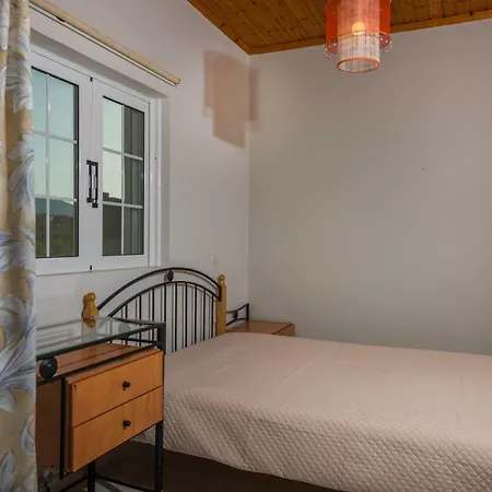Krystalia House Apartamento *