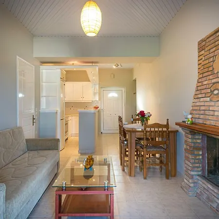 Apartamento Krystalia House