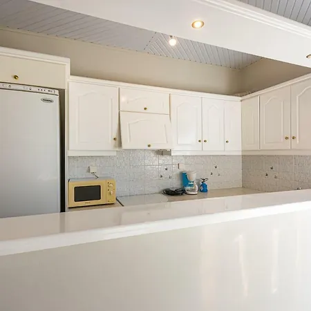 Apartamento Krystalia House